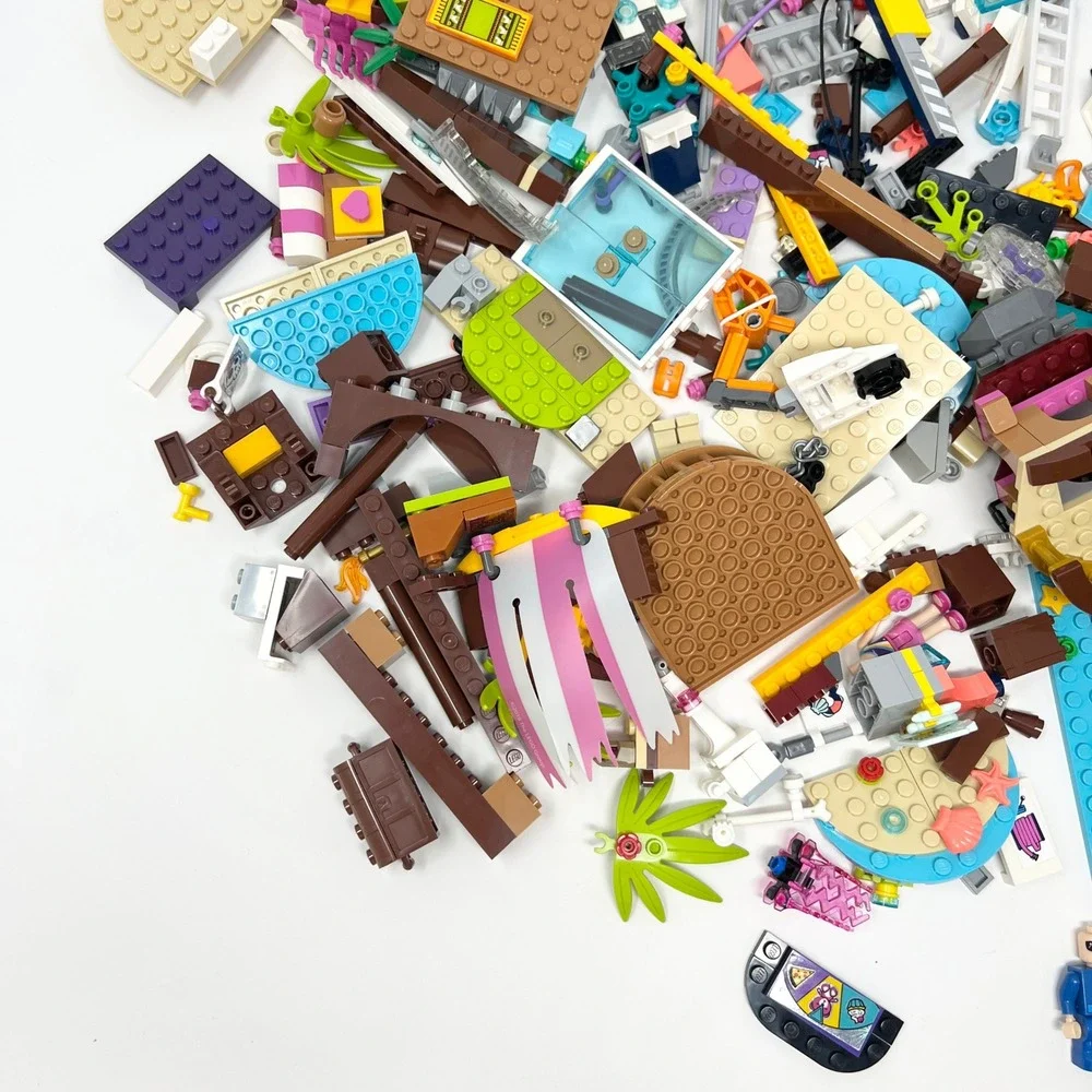 LEGO Heartlake City Amusement Friends  & Another Pieces Bulk Lote INCOMPLETE - Picture 4 of 9